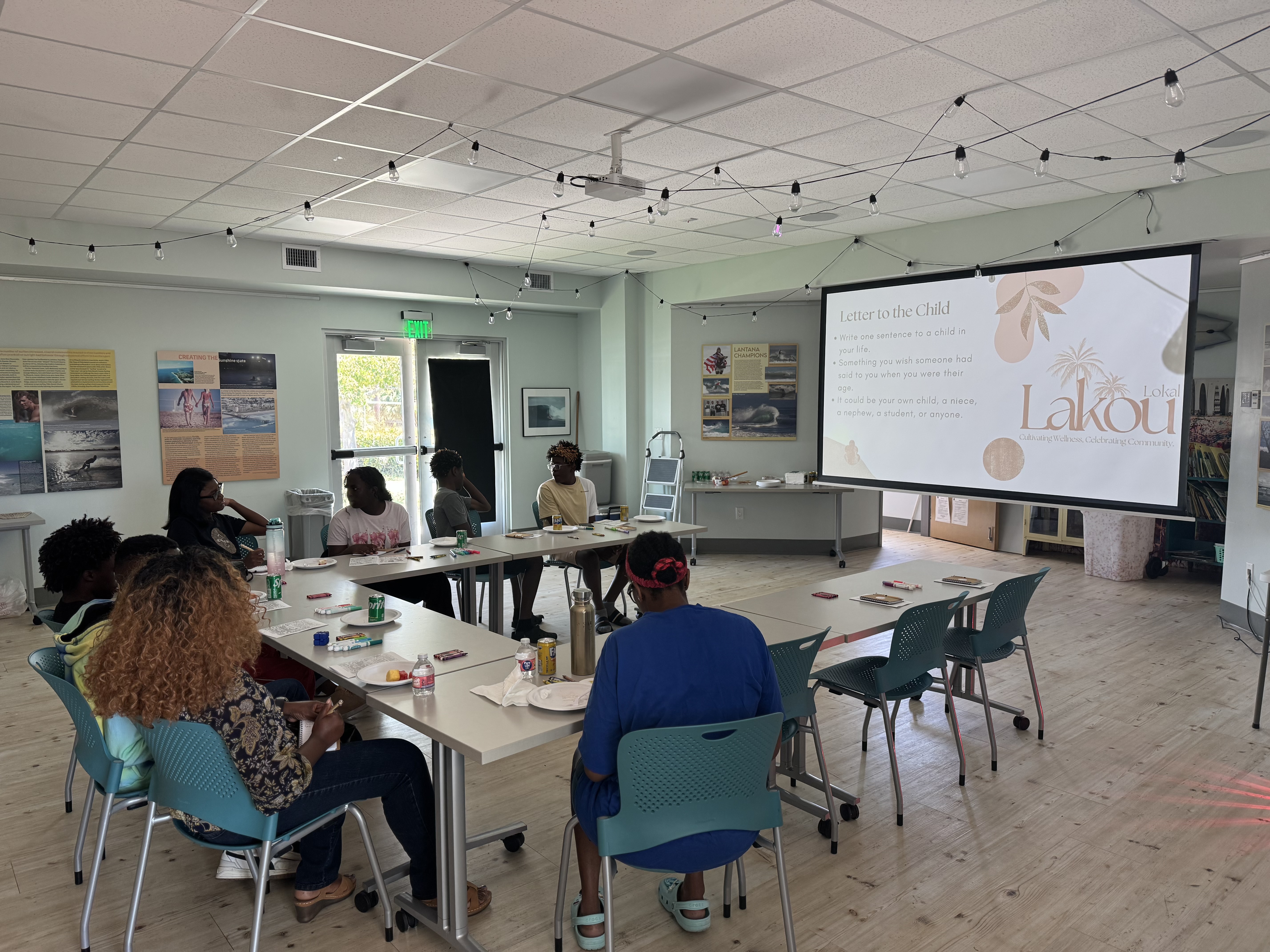 Participants at a Lakou Lokal workshop